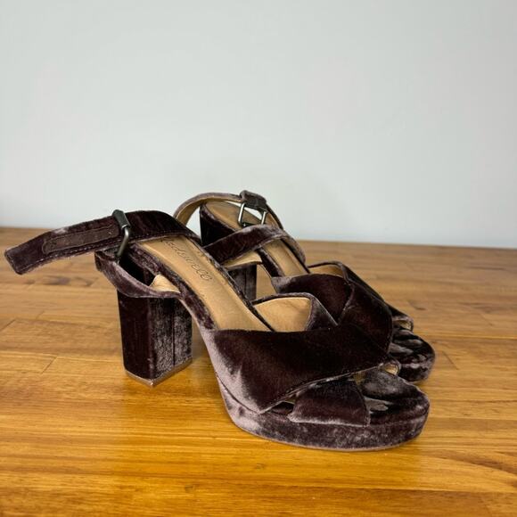 Madewell Vanessa Purple Velvet Ankle Strap Block Heel Sandals Size 6 - Picture 2 of 7